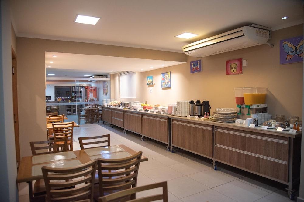 Getúllio Hotel Cuiabá Buitenkant foto