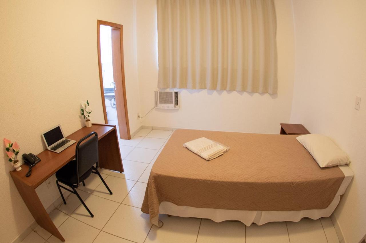 Getúllio Hotel Cuiabá Buitenkant foto